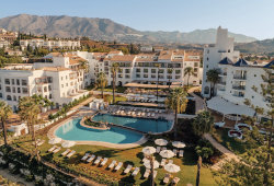 La Zambra Resort